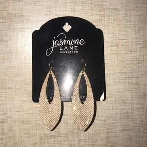 Gold sparkly earrings